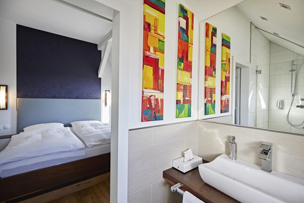 Hotel Zur Wartburg Rheda-Wiedenbrück Екстериор снимка