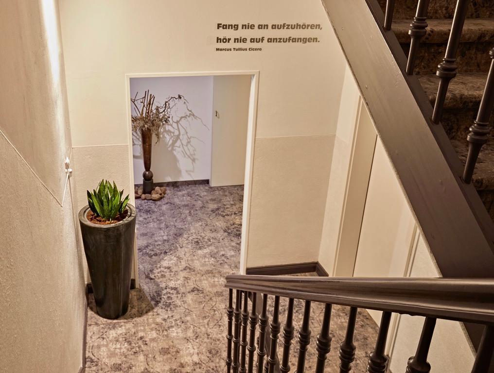 Hotel Zur Wartburg Rheda-Wiedenbrück Екстериор снимка
