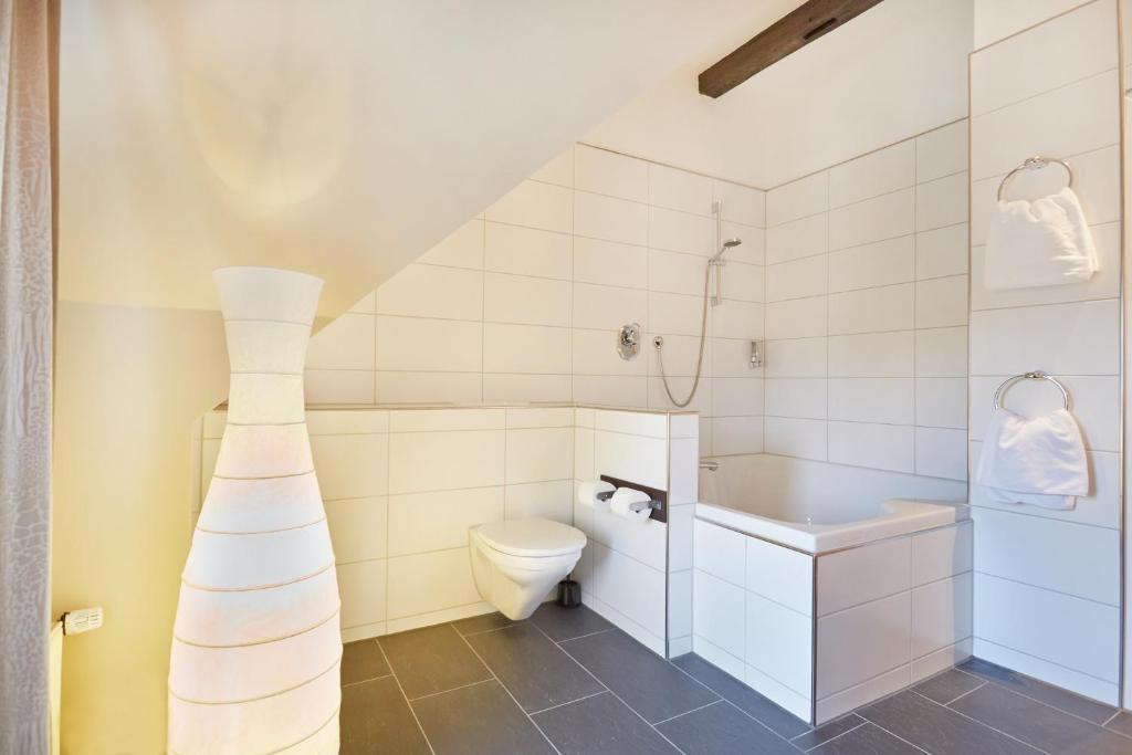 Hotel Zur Wartburg Rheda-Wiedenbrück Екстериор снимка
